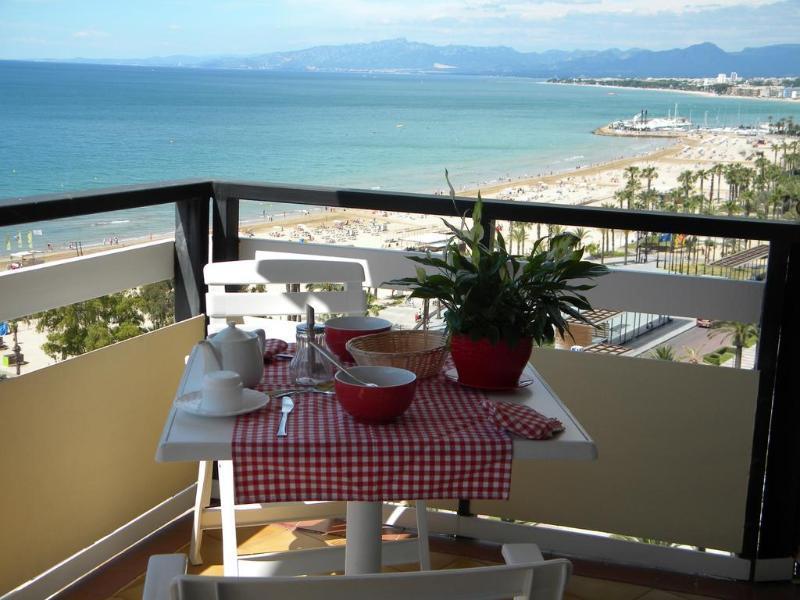 Apartamento Rodas Arysal 살루 외부 사진